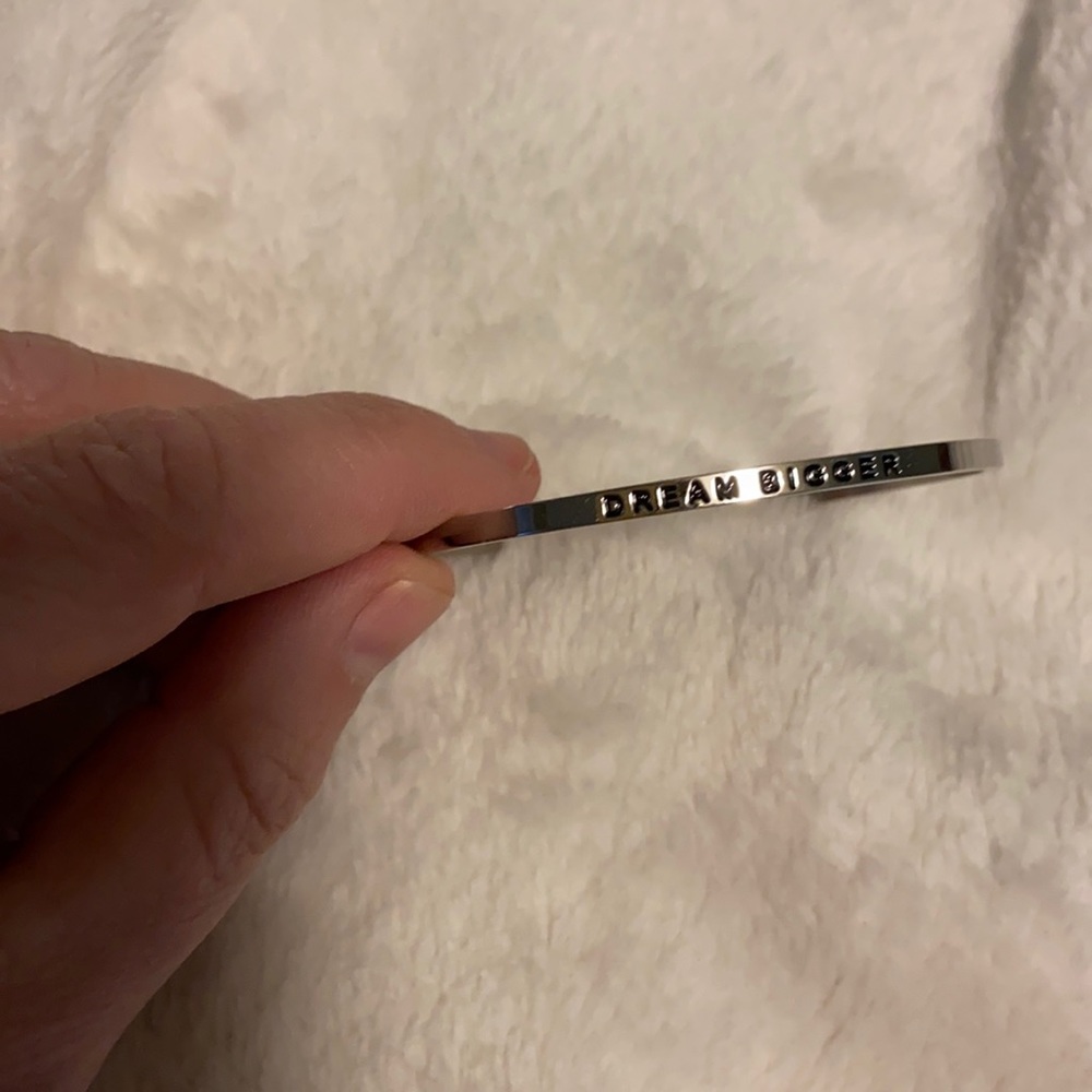 Mantraband “Dream Bigger”